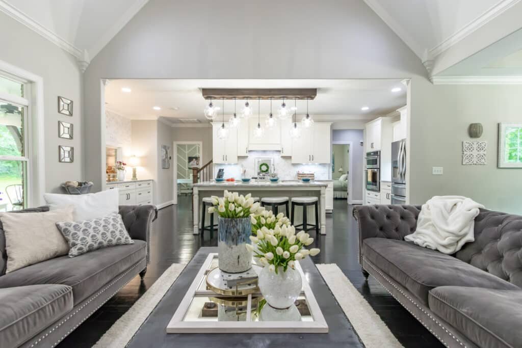 Home Renovation in Canada: 2025 Trends, Costs, and Smart Planning